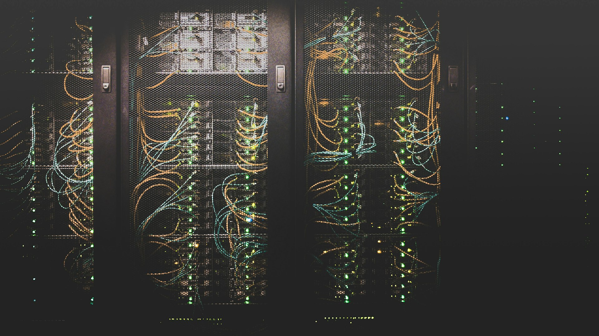 Servere VPS în datacenter